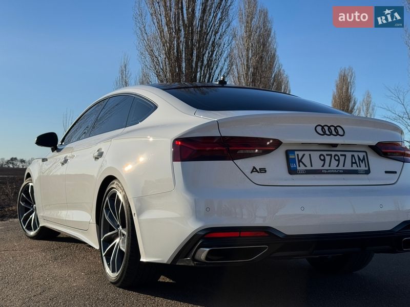 Лифтбек Audi A5 2022 в Киеве