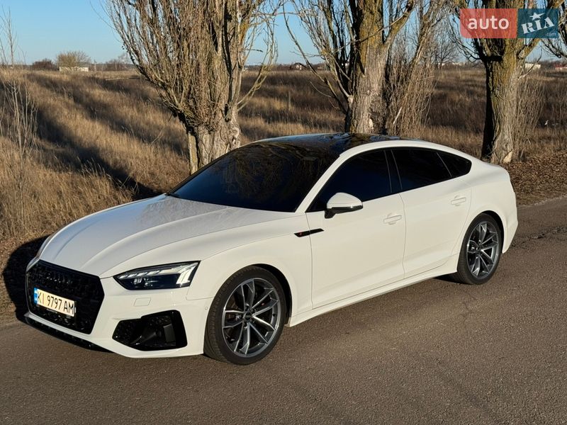 Лифтбек Audi A5 2022 в Киеве
