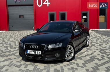 Купе Audi A5 2010 в Львове