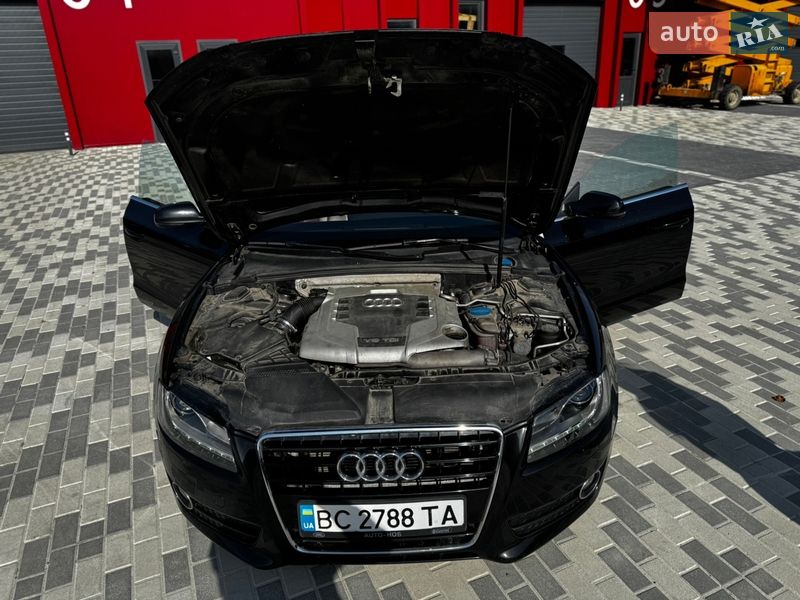 Купе Audi A5 2010 в Львове