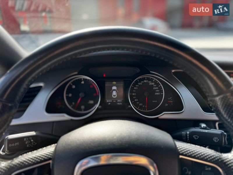 Купе Audi A5 2010 в Львове