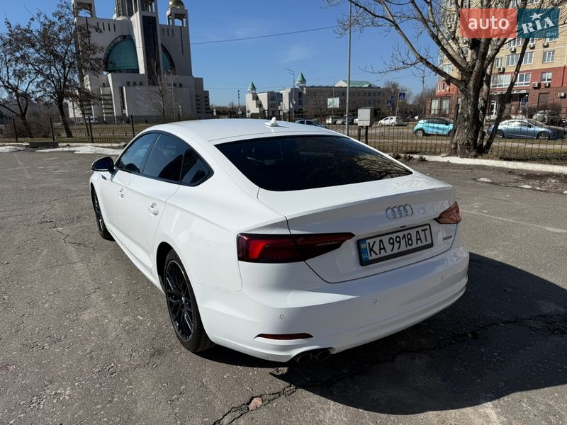 Купе Audi A5 2019 в Киеве