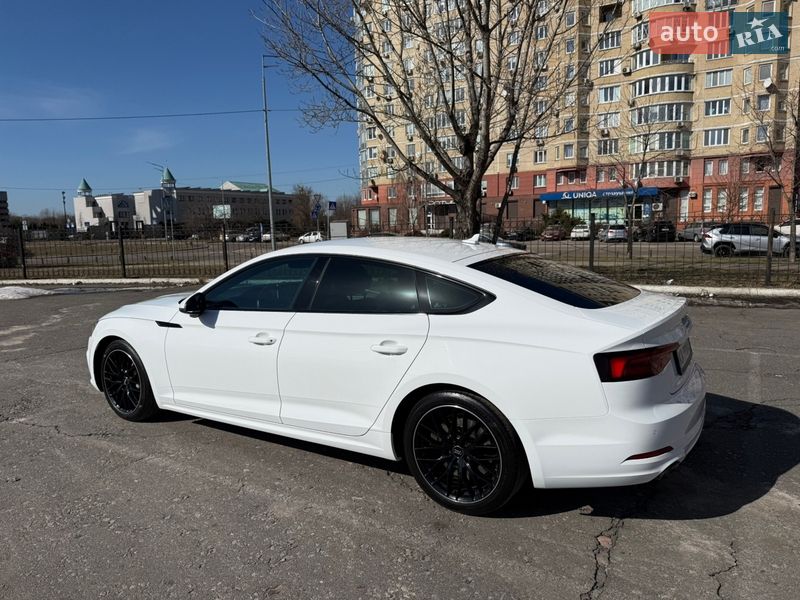 Купе Audi A5 2019 в Киеве
