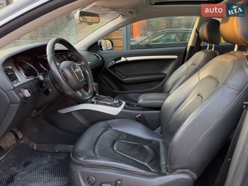 Купе Audi A5 2011 в Шептицькому