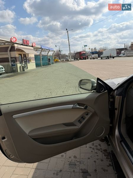 Кабріолет Audi A5 2010 в Києві фото 25 Кабріолет Audi A5 2010 в Києві