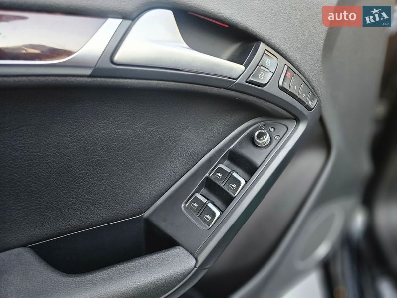 Кабриолет Audi A5 2013 в Львове