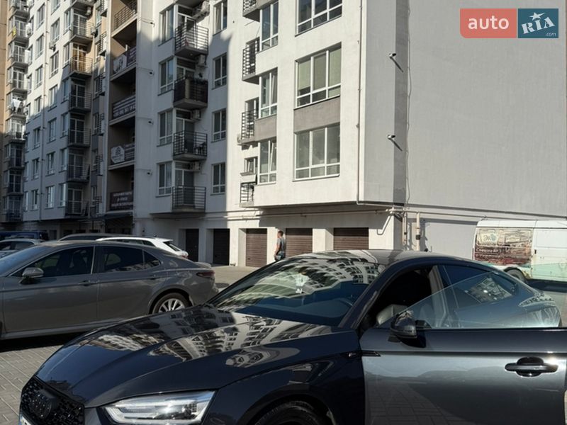 Купе Audi A5 2018 в Днепре