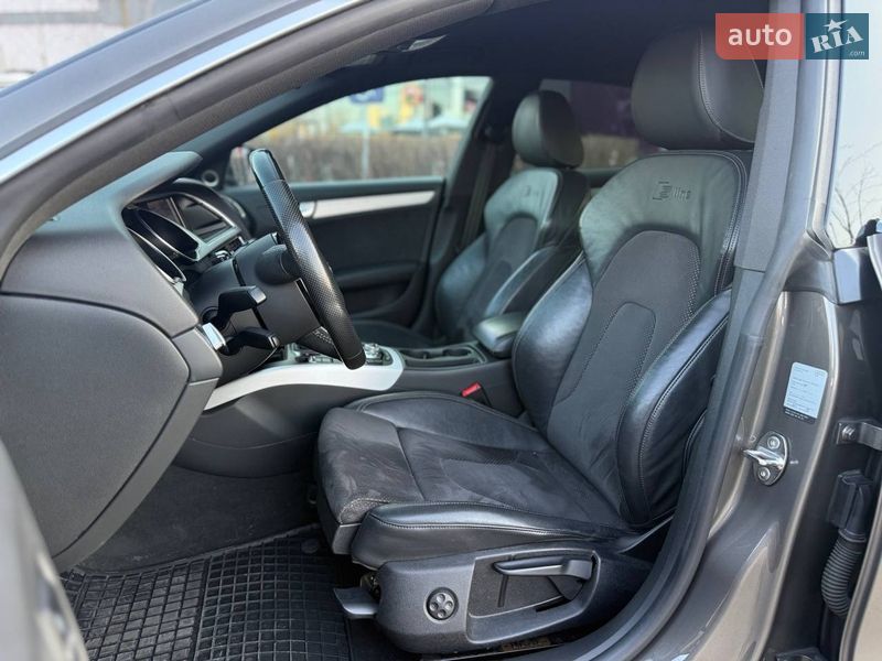 Купе Audi A5 2015 в Киеве фото 10 Купе Audi A5 2015 в Киеве