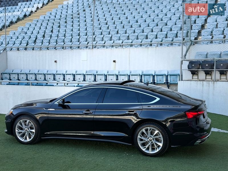 Лифтбек Audi A5 2022 в Одессе