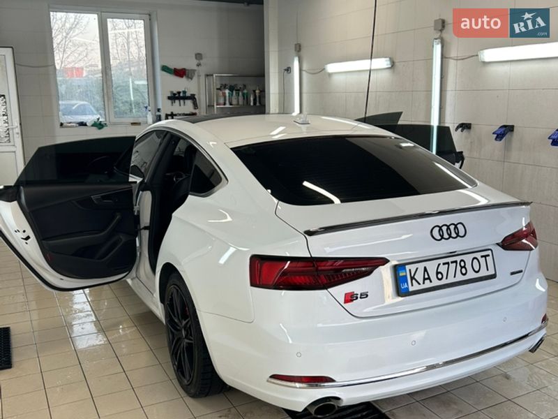 Купе Audi A5 2017 в Киеве