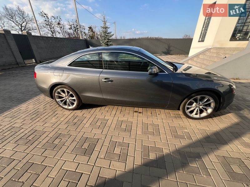 Купе Audi A5 2013 в Киеве