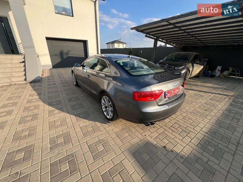 Купе Audi A5 2013 в Киеве