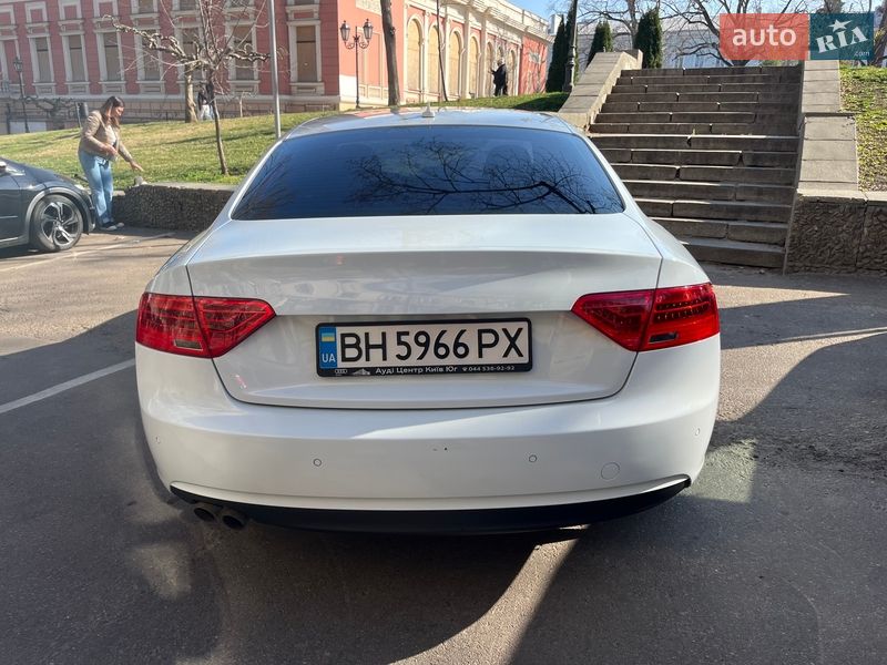 Купе Audi A5 2012 в Одессе