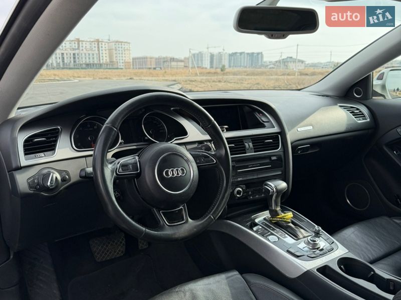 Купе Audi A5 2013 в Киеве