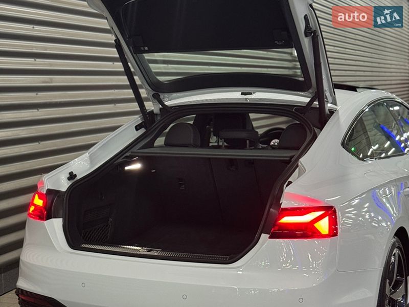 Лифтбек Audi A5 2024 в Киеве фото 32 Лифтбек Audi A5 2024 в Киеве