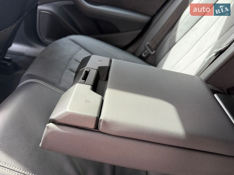 Лифтбек Audi A5 2023 в Киеве