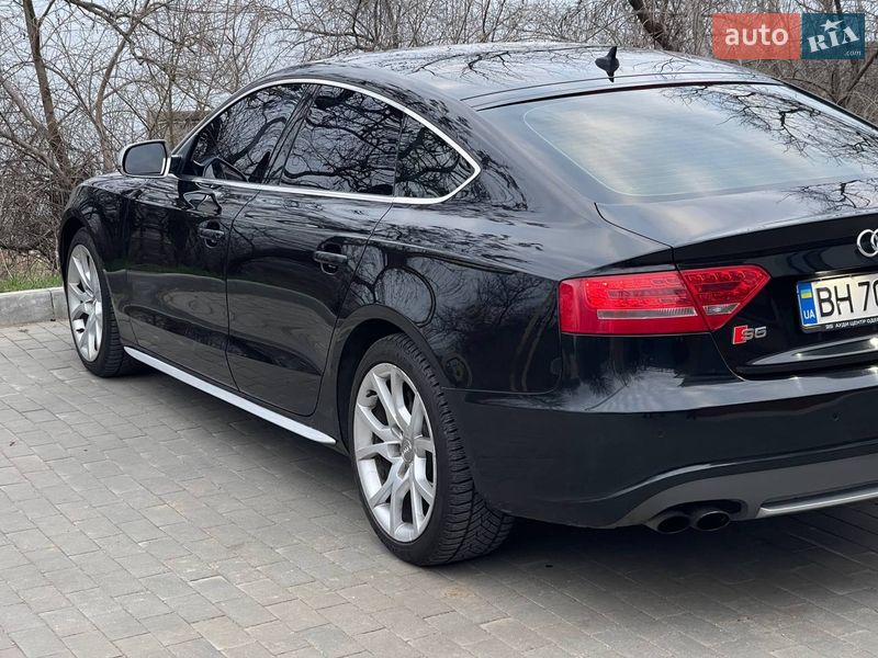 Купе Audi A5 2009 в Одессе