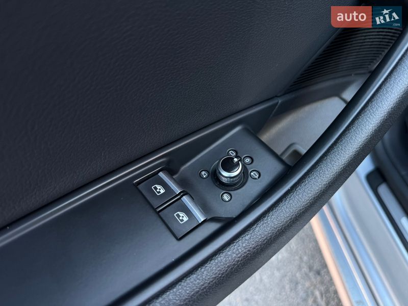 Купе Audi A5 2017 в Киеве фото 13 Купе Audi A5 2017 в Киеве