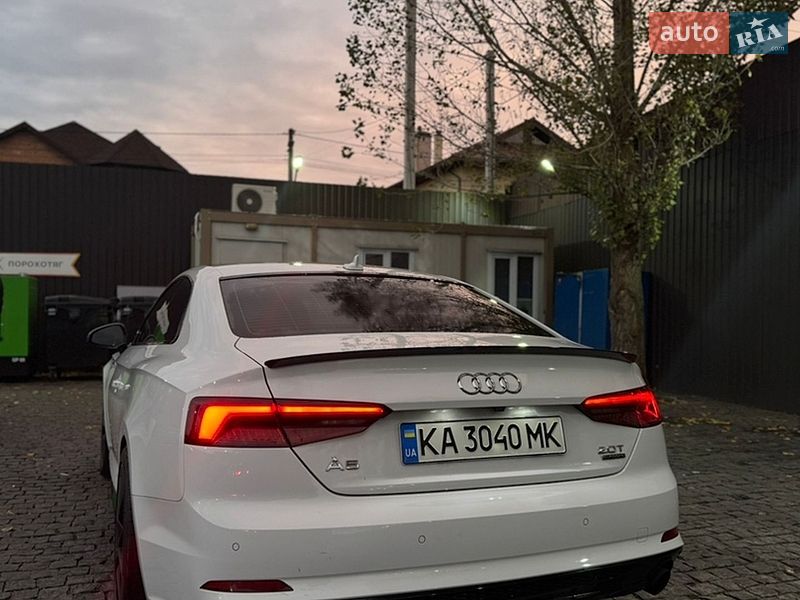 Купе Audi A5 2018 в Киеве