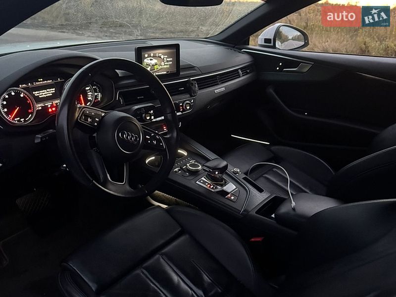 Купе Audi A5 2018 в Киеве