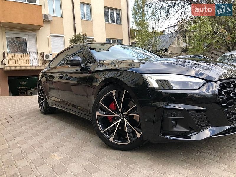 Лифтбек Audi A5 2023 в Киеве