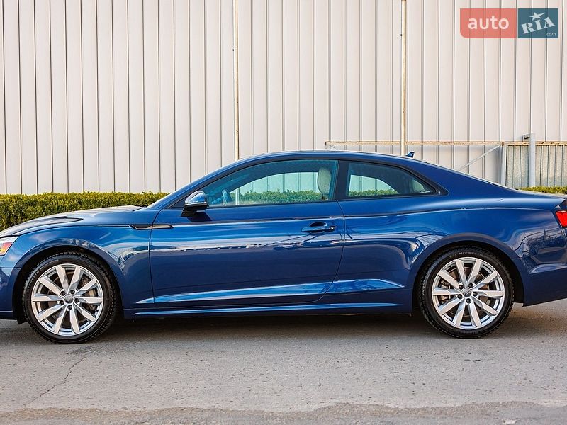 Купе Audi A5 2017 в Киеве