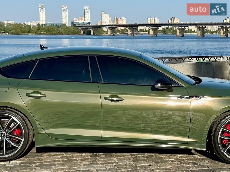 Купе Audi A5 2022 в Киеве