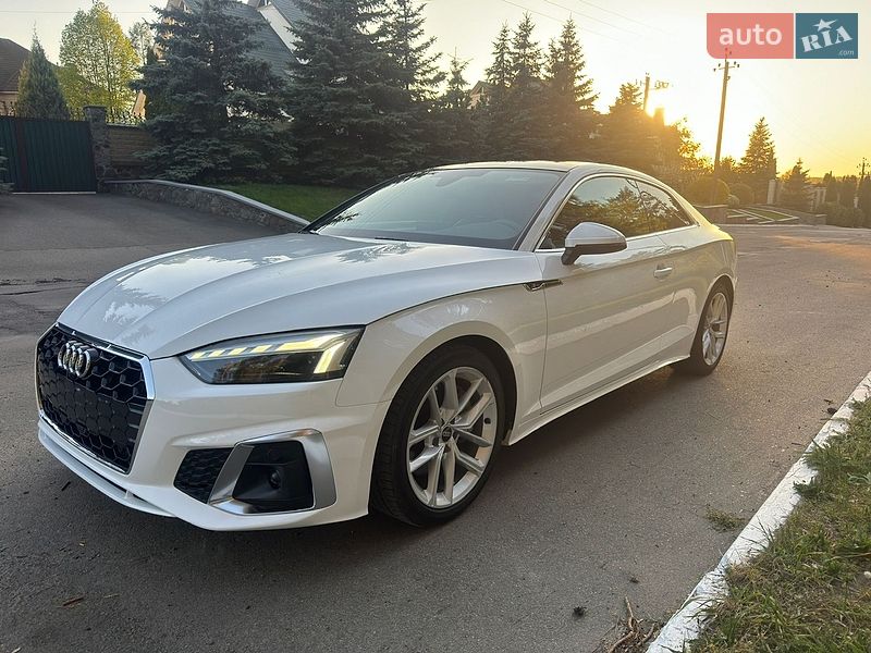 Купе Audi A5 2023 в Киеве