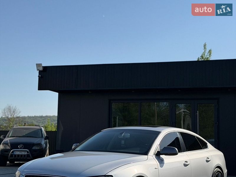 Купе Audi A5 2009 в Черновцах