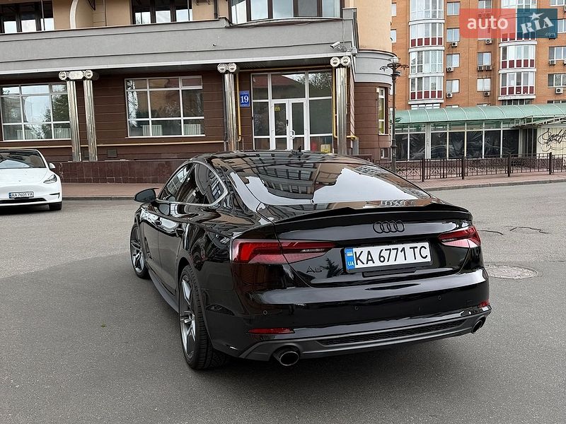 Купе Audi A5 2018 в Києві