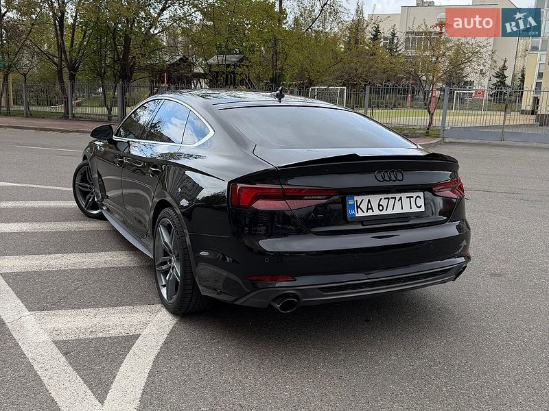 Купе Audi A5 2018 в Києві