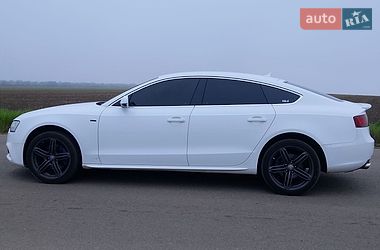 Купе Audi A5 2012 в Раздельной