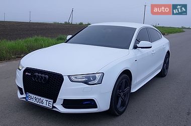 Купе Audi A5 2012 в Раздельной