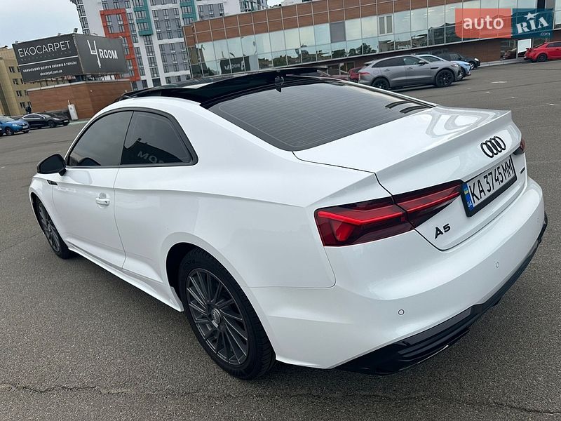 Купе Audi A5 2022 в Києві