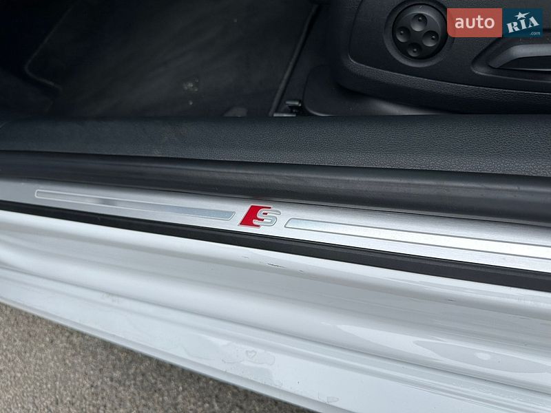 Купе Audi A5 2022 в Києві