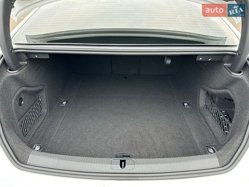Купе Audi A5 2022 в Києві