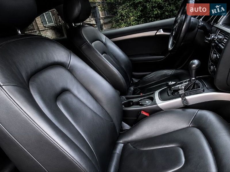 Купе Audi A5 2010 в Дніпрі
