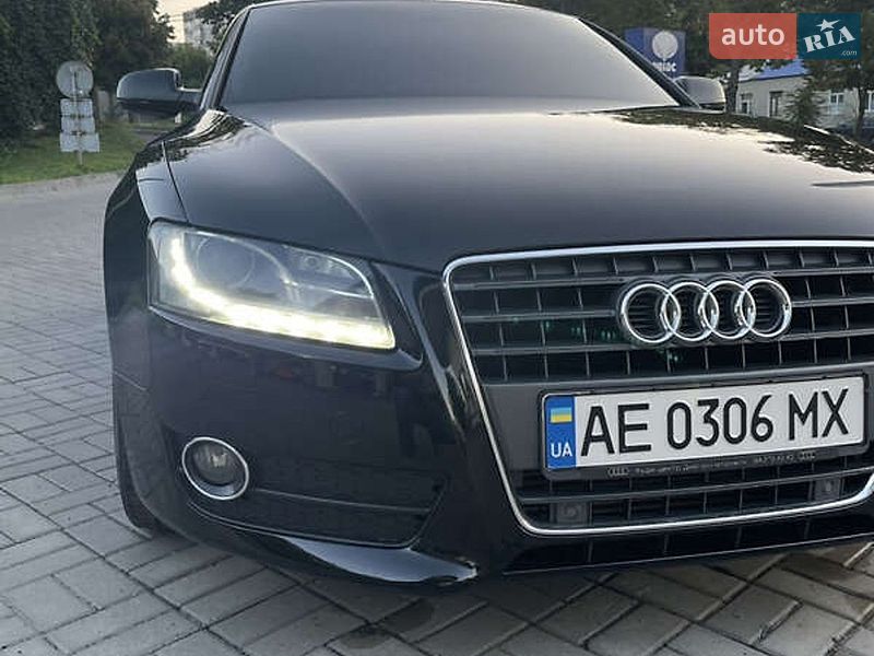 Купе Audi A5 2010 в Дніпрі