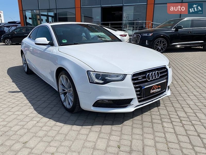 Купе Audi A5 2012 в Львове