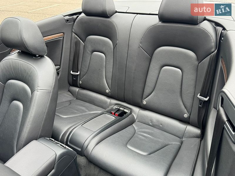 Кабриолет Audi A5 2012 в Киеве