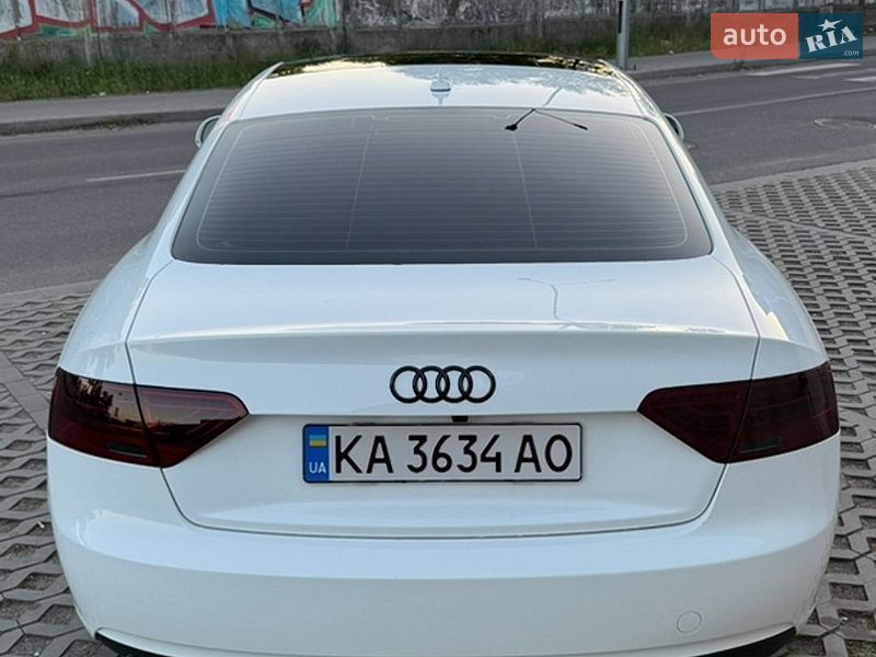 Купе Audi A5 2013 в Києві