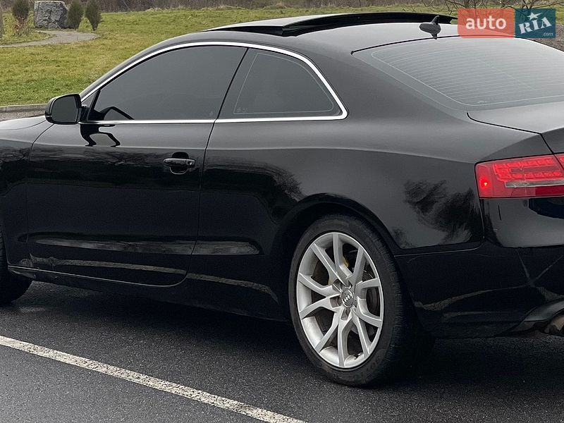 Купе Audi A5 2011 в Вінниці