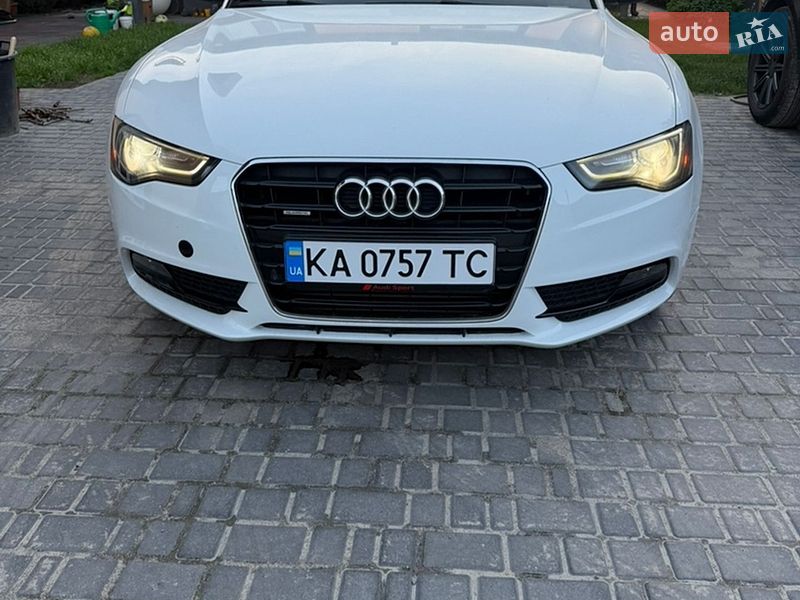 Кабриолет Audi A5 2015 в Киеве
