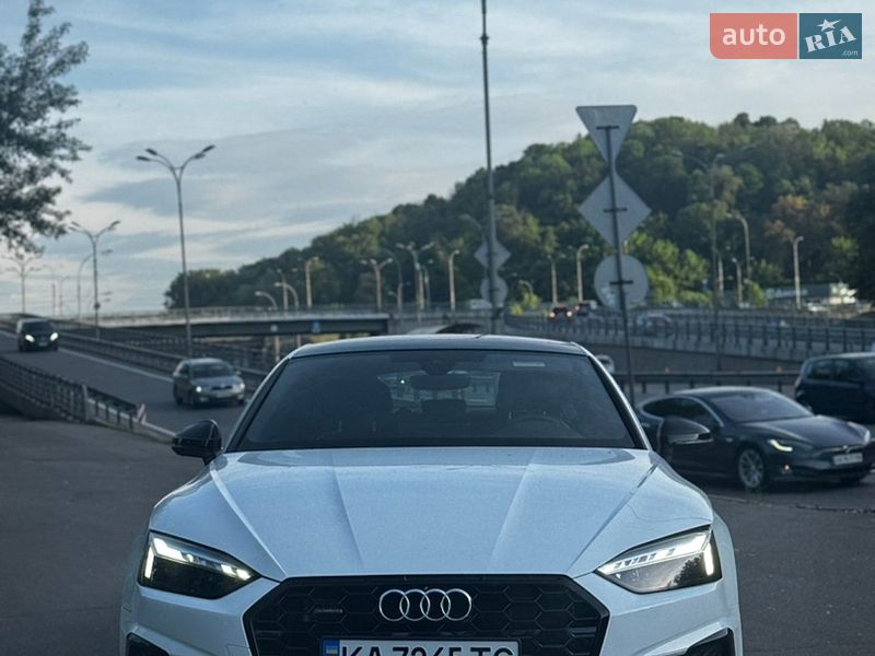 Лифтбек Audi A5 2024 в Киеве