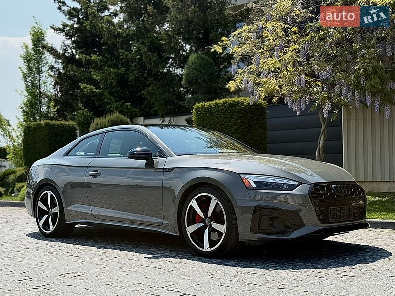 Купе Audi A5 2022 в Львове