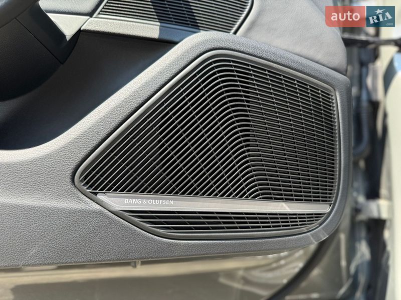 Купе Audi A5 2022 в Львове