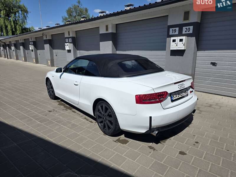 Кабриолет Audi A5 2012 в Житомире