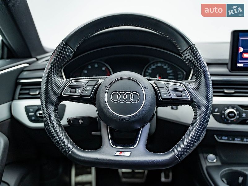 Купе Audi A5 2017 в Києві