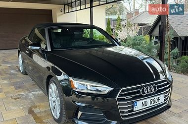 Кабриолет Audi A5 2017 в Киеве