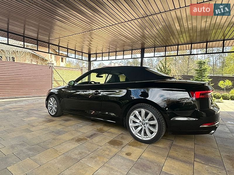 Кабриолет Audi A5 2017 в Киеве